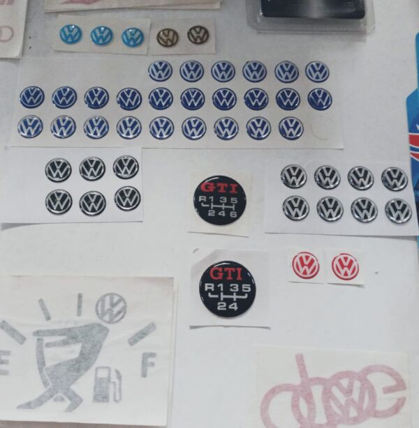 Sticker con el logo de VOLKSWAGEN - Imagen 3