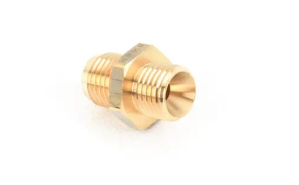 Fitting para bomba de gasolina