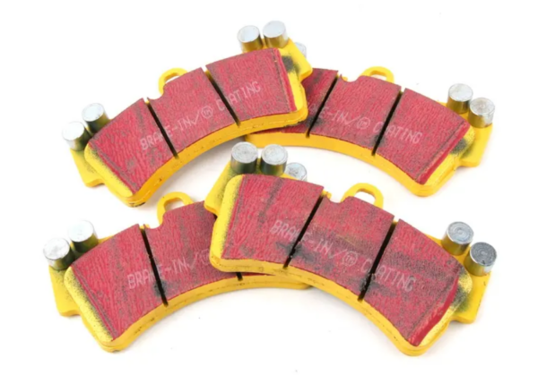 Pastillas de freno EBC YELLOW compatible con motores 2.0T y en Stage 5